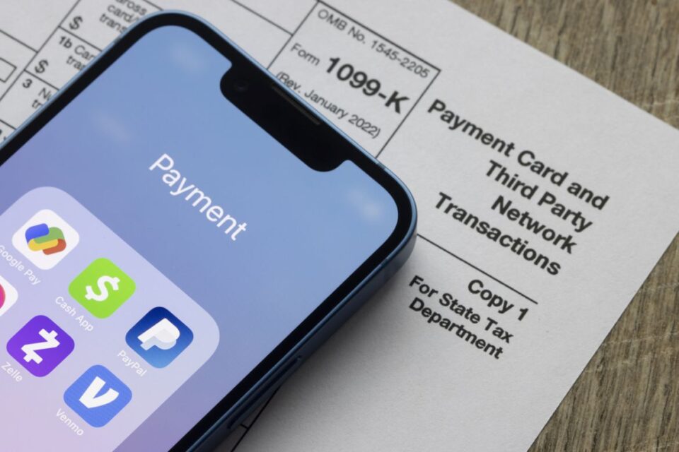 SplitMetrics Visa, PayPal and Venmo are set to pilot 'Visa+', a new service enabling users to move money between various P2P digital payment apps.